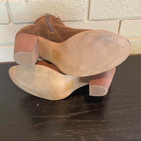 Sole Society Alexi Womens Wedge Bootie Ankle Boots Brown Suede Size 8.5 - Picture 8 of 8